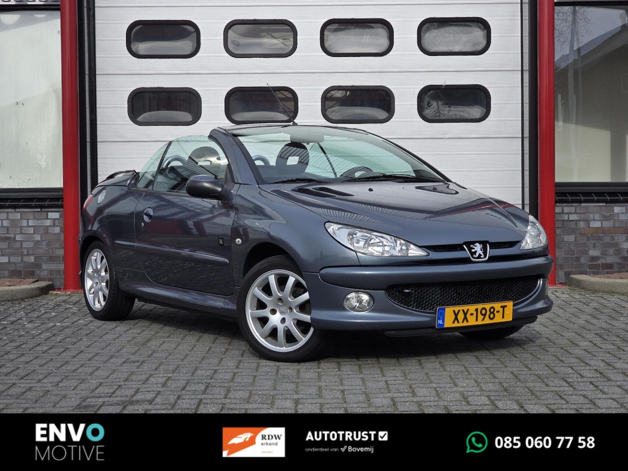 Peugeot 206 CC - 1.6-16V Airco/JBL/CarPlay/Trekhaak/LMV/APK - AutoWereld.nl