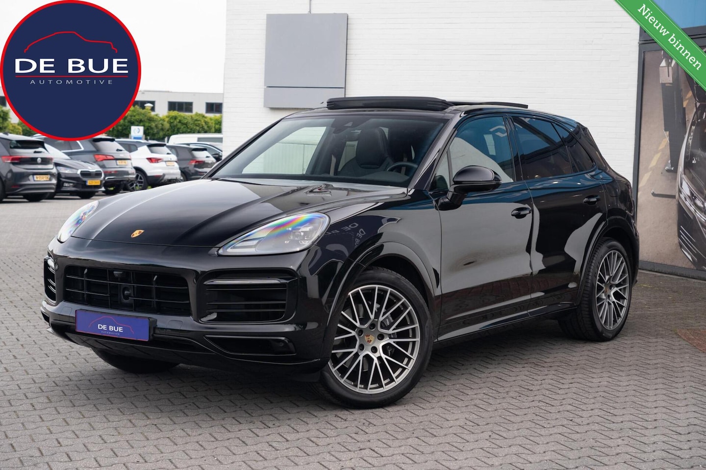 Porsche Cayenne - 3.0 E-Hybrid Platinum Edition|SportDesign|Trekhaak|Panoramadak|Luchtvering|Keyless|SportCh - AutoWereld.nl
