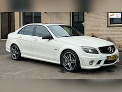 Mercedes-Benz C-klasse - AMG C63 6.2 V8 FULL OPTIONS