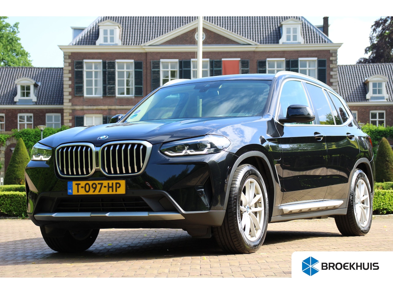 BMW X3 - xDrive30e | NL-AUTO! | 1E EIGENAAR! | ELEKTR. TREKHAAK | STOELVERWARMING | LEDER | CRUISE - AutoWereld.nl