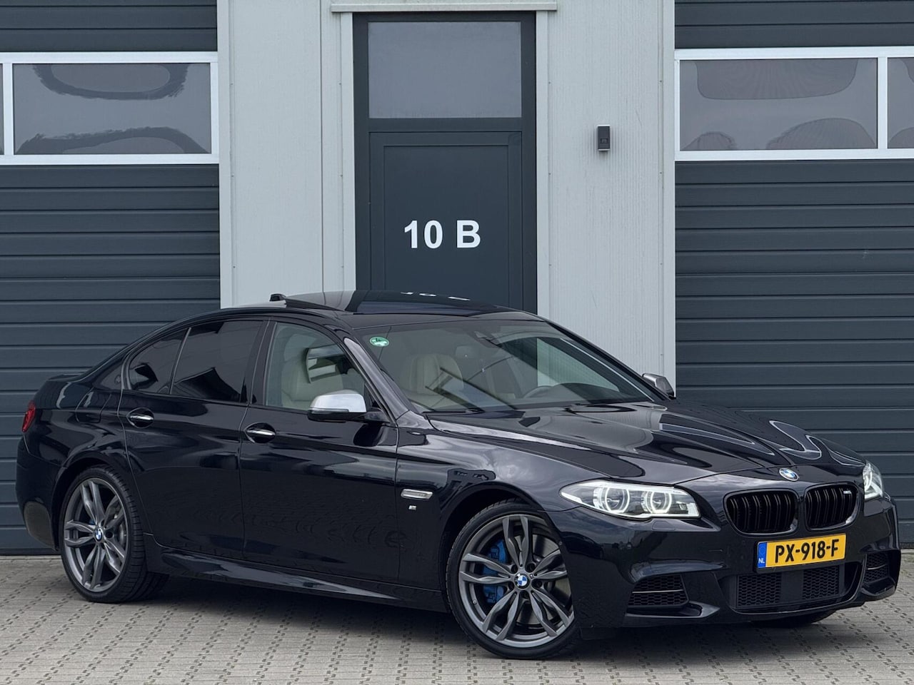 BMW 5-serie - M550D 381PK+ M-Sport / Led / LCI / Zeer Luxe - AutoWereld.nl