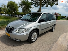 Chrysler Voyager - 3.3i V6 SE Luxe 7-Persoons Nieuwe Apk