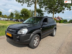 Hyundai Tucson - 2.0i Dynamic World Cup edition/Leder/ Export