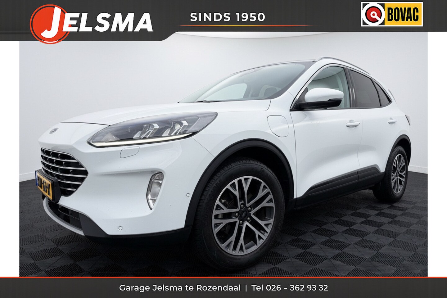 Ford Kuga - 2.5 PHEV Titanium Aut., Camera | Trekhaak | Navi & CarPlay - AutoWereld.nl
