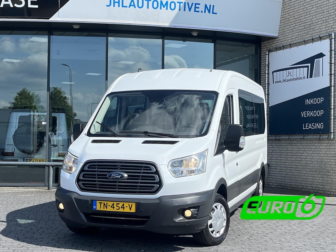 Ford Transit Kombi - 2.0 TDCI L3H2*9PERS*EX.BTW*BPM-VRIJ*PERSONENBUS* - AutoWereld.nl