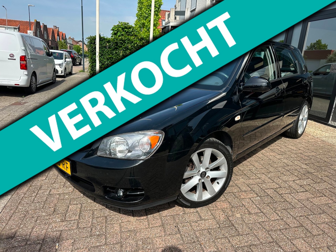 Kia Cerato - 2.0-16V Sport|Trekhaak|1e Eigenaar|Clima|Nwe APK - AutoWereld.nl