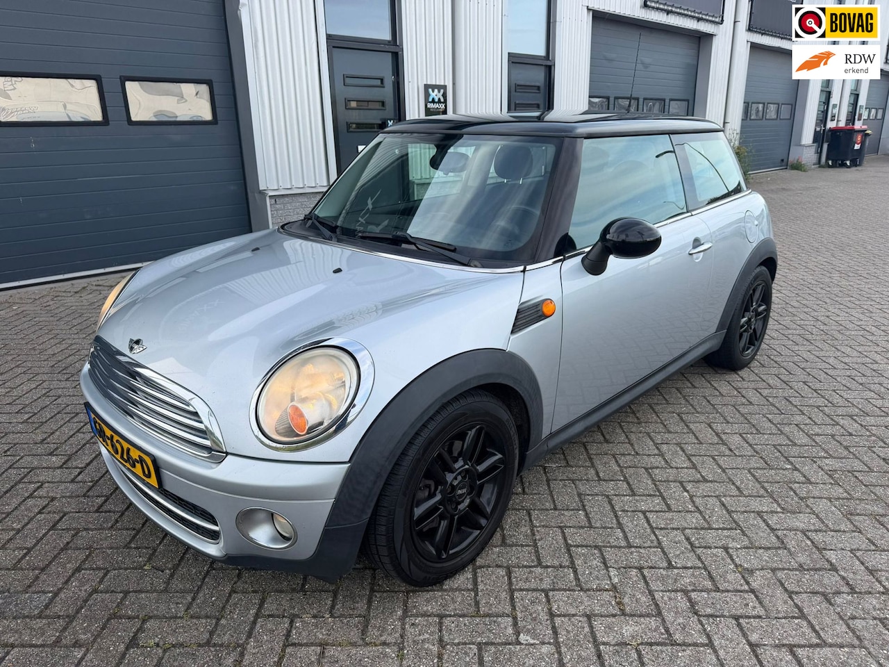 MINI 3-Deurs - 1.6 Cooper D Pepper - AutoWereld.nl