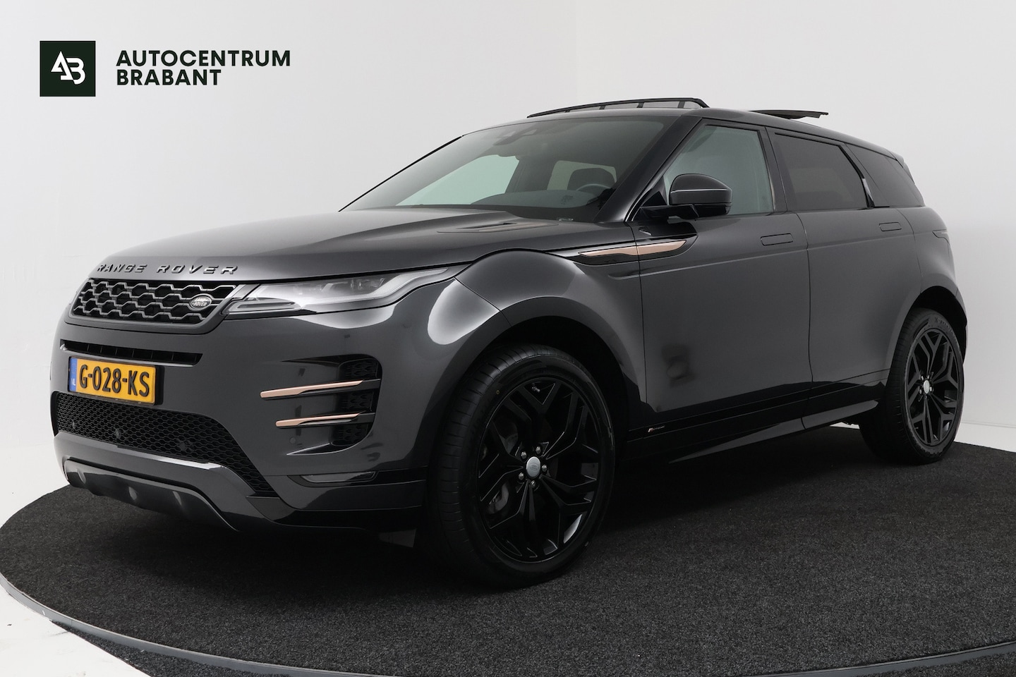 Land Rover Range Rover Evoque - 2.0 P200 AWD R-Dynamic (PANORAMADAK, CAMERA, STOEL/STUUR VERWARMING, ELEKTR STOELEN) - AutoWereld.nl