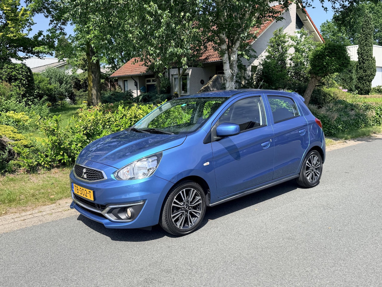 Mitsubishi Space Star - 1.0 Cool+ 71PK Automaat•Airco•Carplay - AutoWereld.nl