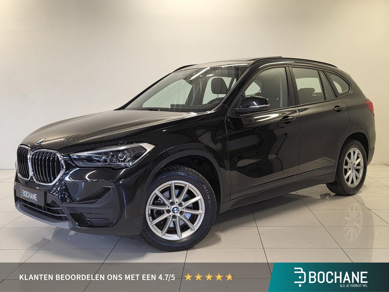 BMW X1 - sDrive18i Executive Edition Camera | Panoramadak | Trekhaak - AutoWereld.nl