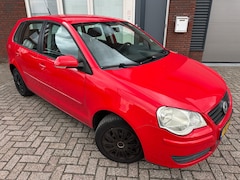 Volkswagen Polo - 1.2 Optive / Airco / 5DRS / Navi / NAP