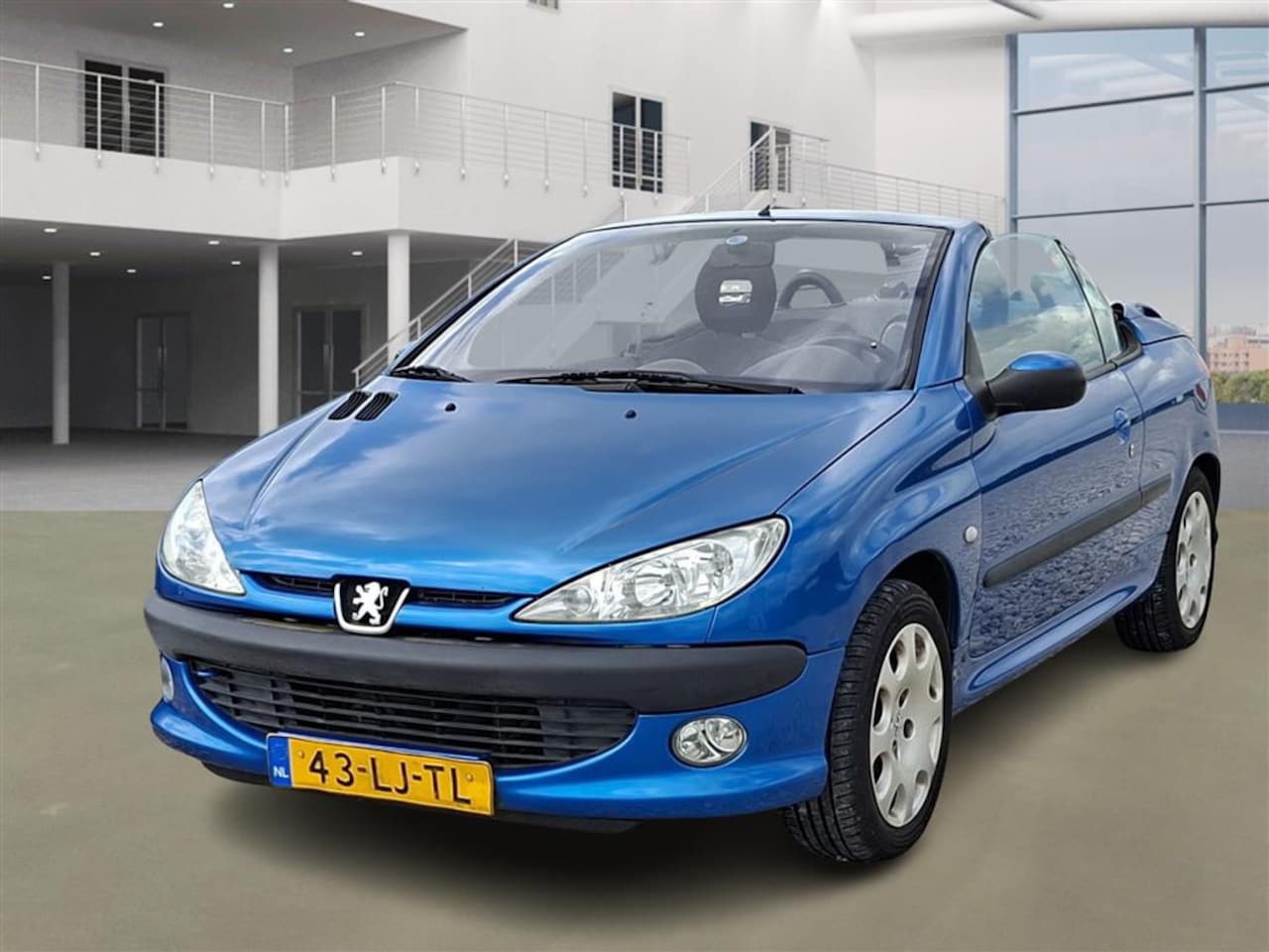 Peugeot 206 CC - 1.6-16V/ CABRIO/ LAAG KM - AutoWereld.nl