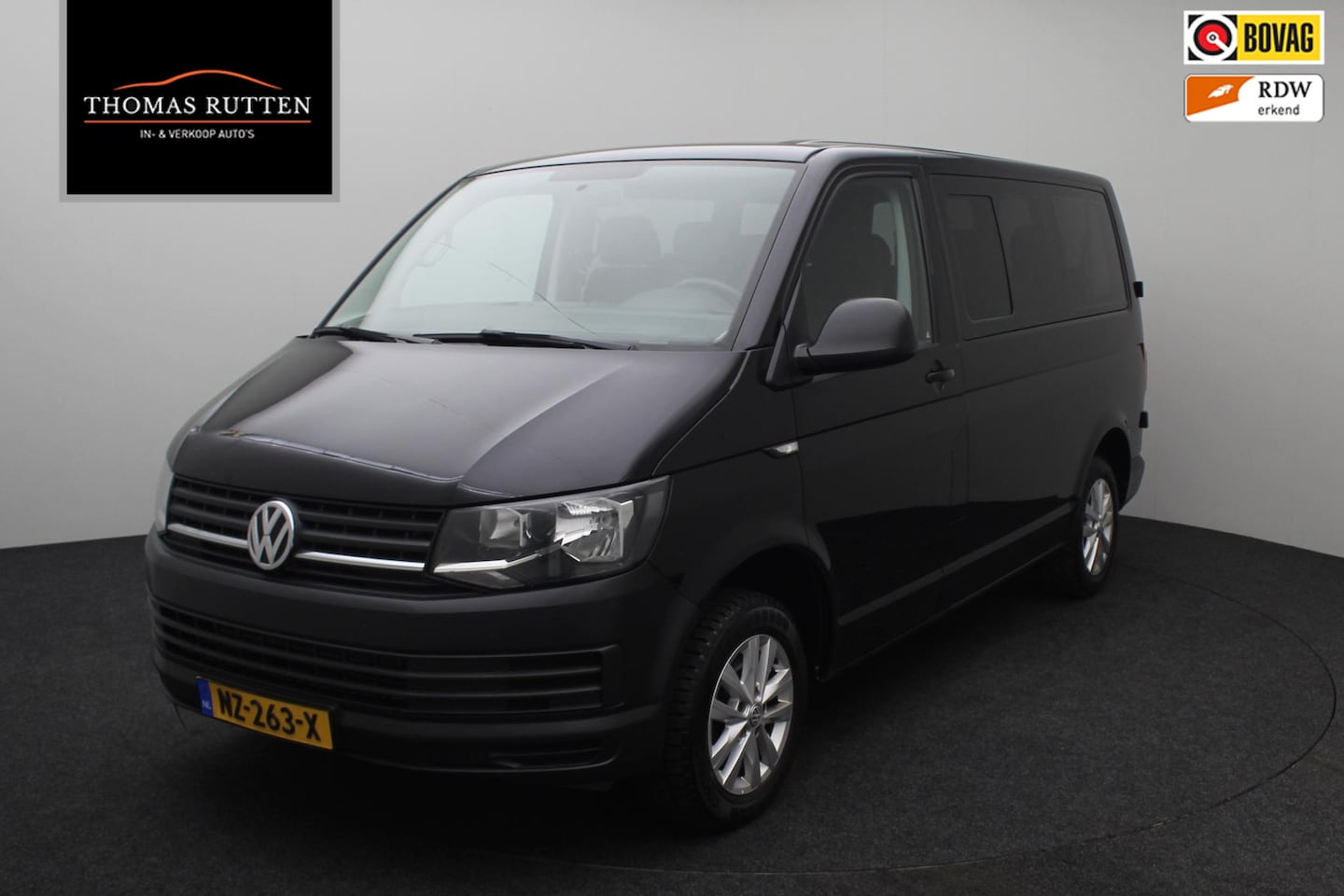 Volkswagen Transporter Kombi - 2.0 TDI L1H2 Comfortline 2015 INCL. BTW | 9 Persoons | Airco | Lichtmetaal | Elektrische r - AutoWereld.nl