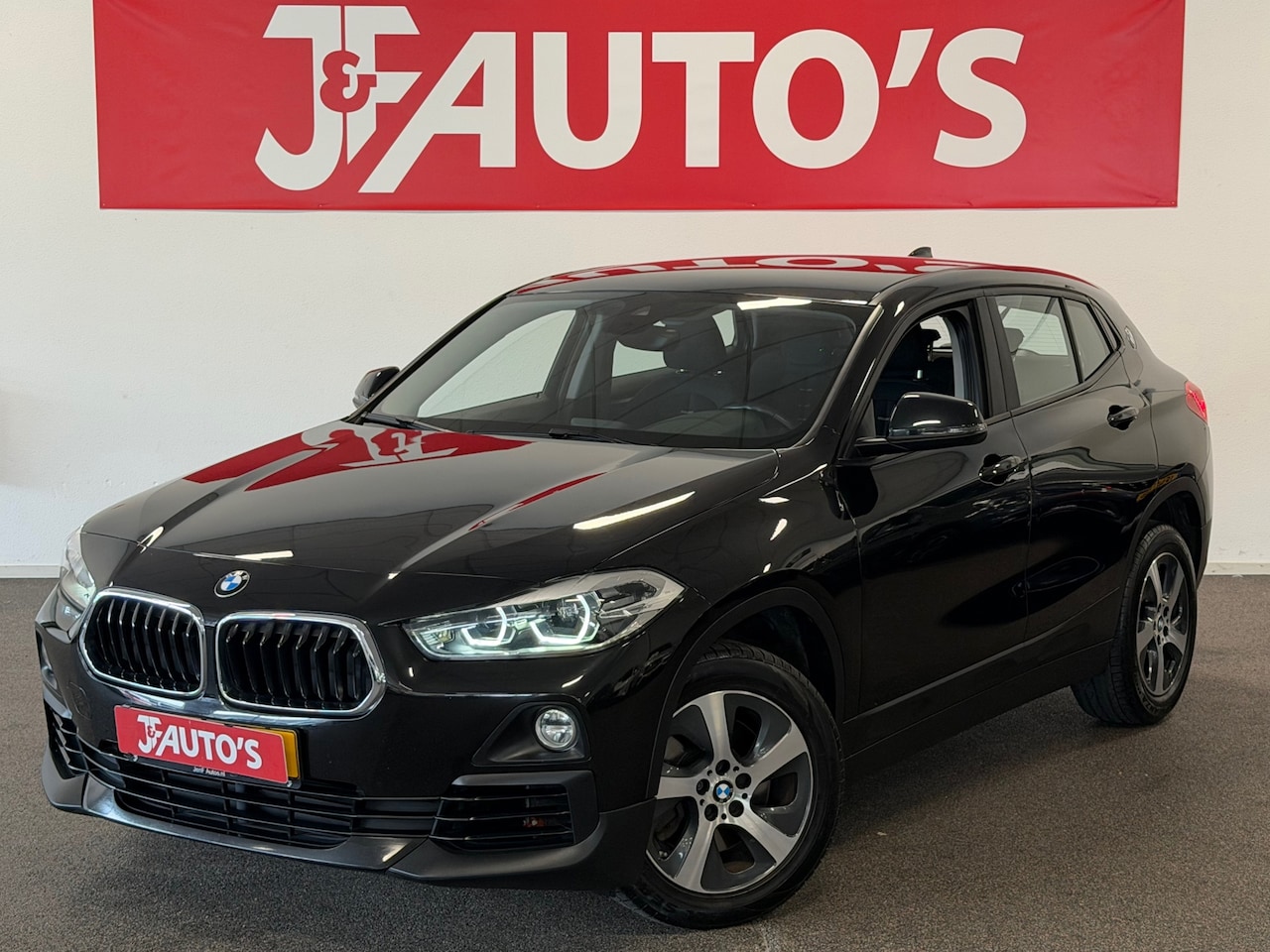 BMW X2 - SDrive20i High Executive|NAVIGATIE|CRUISE|ECC AIRCO - AutoWereld.nl