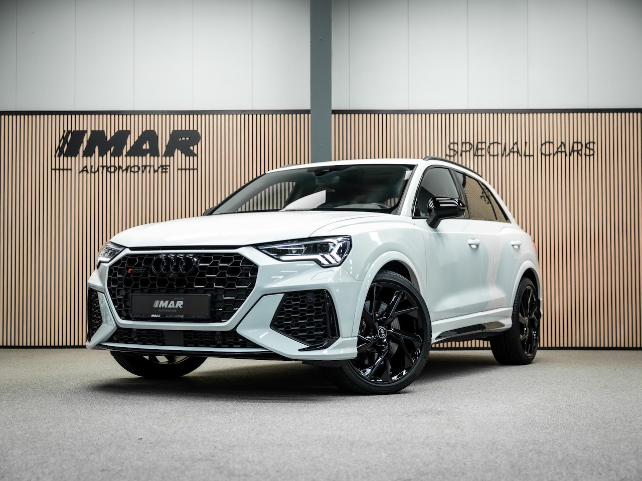Audi RSQ3 - TFSI | Carbon | Elek. stoelen | Camera | stoel verwarming | - AutoWereld.nl