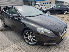 Volvo V40 - 2.0 D2 Ocean Race