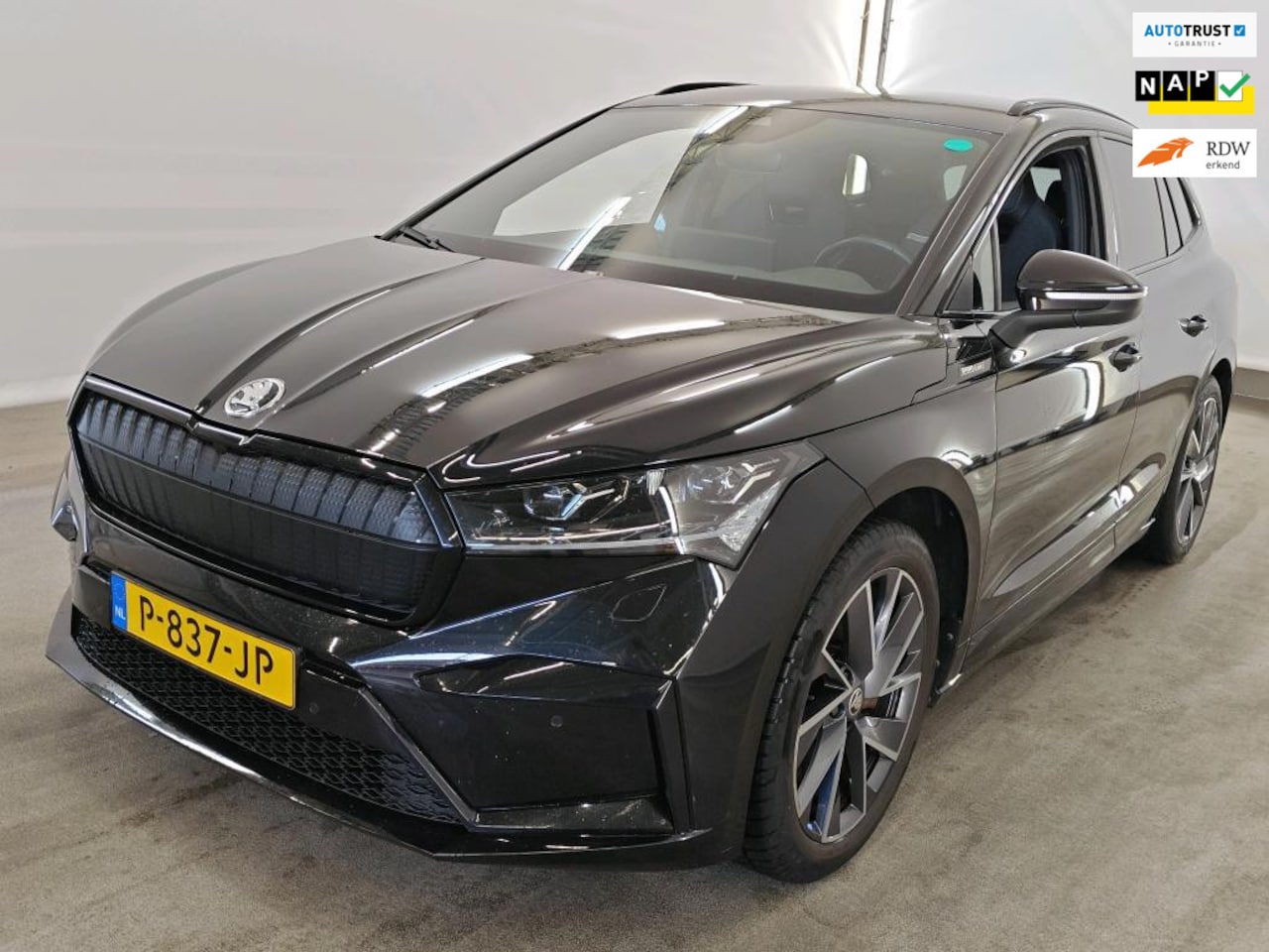Skoda Enyaq iV - 80 Sportline SOH 95% DEALER OND EERSTE EIG - AutoWereld.nl
