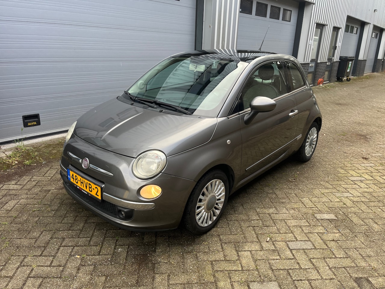 Fiat 500 - 1.2 Lounge! PANO! AUTOMAAT! AIRCO! 98 DKM NAP! - AutoWereld.nl
