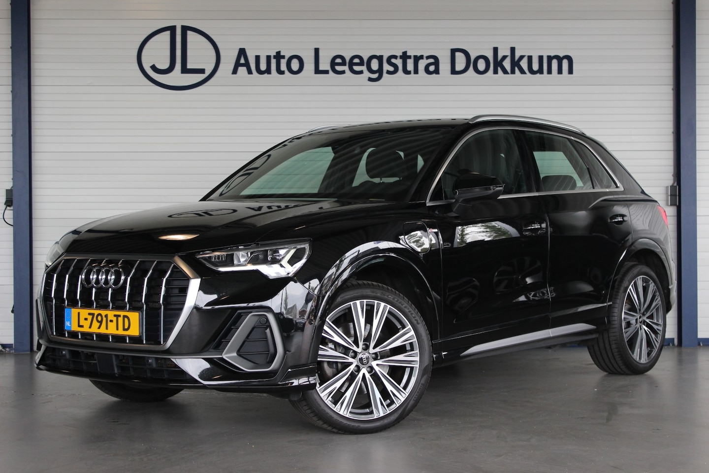 Audi Q3 - 45 TFSI e S-Line Edition Adapt. Cruise | Camera | Carplay | Leder | Stoelverw. | Navi | Bl - AutoWereld.nl
