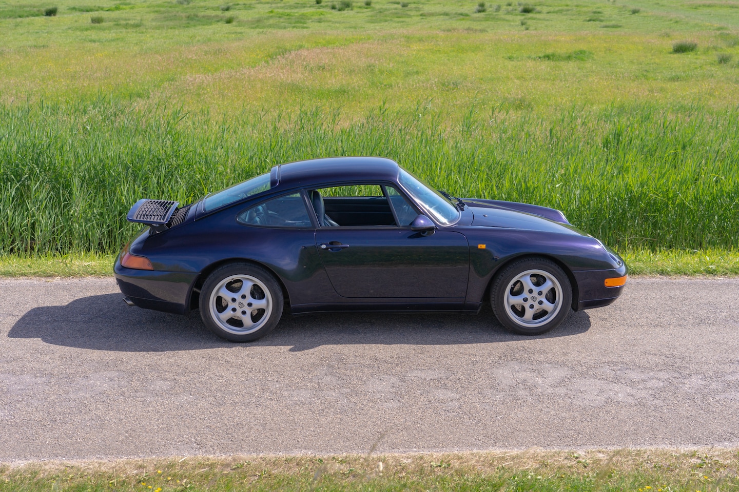Porsche 911 - 993 C2 coupe handgeschakeld - AutoWereld.nl