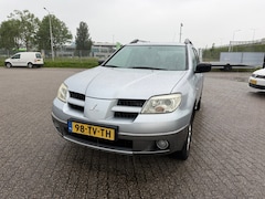Mitsubishi Outlander Sport - 2.0 Invite+