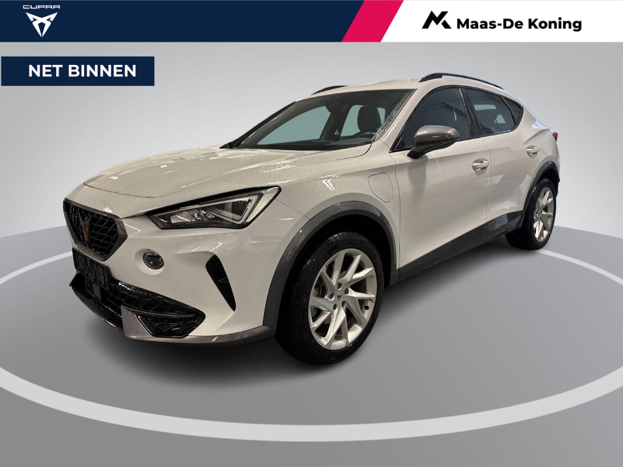 CUPRA Formentor - 1.4 TSI 204pk DSG e-Hybrid Essential · Apple/Android Car Play · ACC · Sfeerverlichting · K - AutoWereld.nl