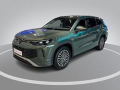 Volkswagen Tayron - Life Edition 1.5 eHybrid 204 pk 6 versn. DSG · Comfort pakket · Trekhaak inklapbaar, met e