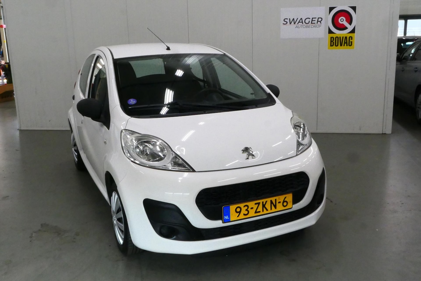 Peugeot 107 - 1.0 12V 5DR Accent - AutoWereld.nl
