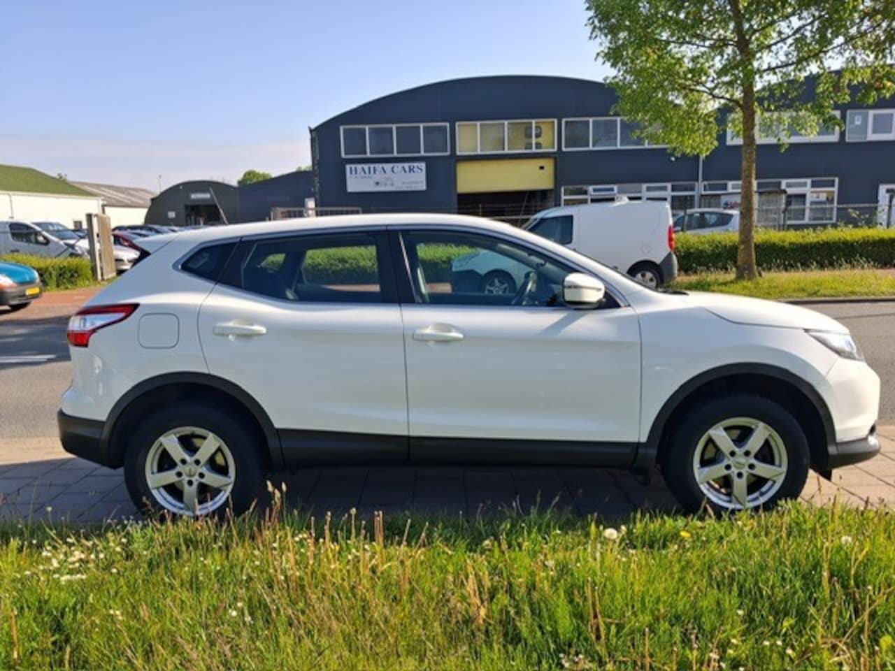 Nissan Qashqai - 1.2 Visia 1.2 Visia - AutoWereld.nl