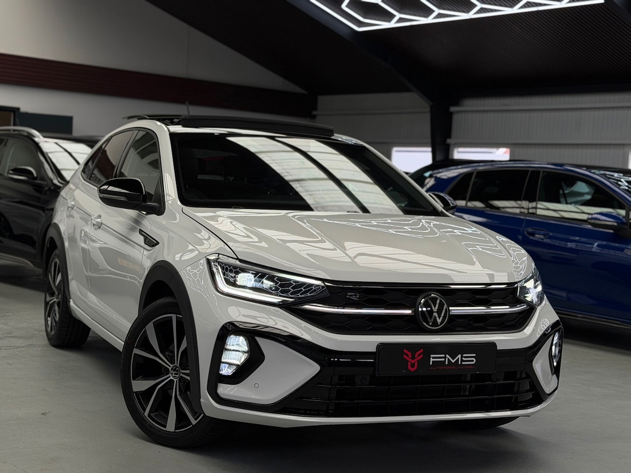 Volkswagen Taigo - 1.0 TSI 2x R-Line CarPlay Panorama - AutoWereld.nl