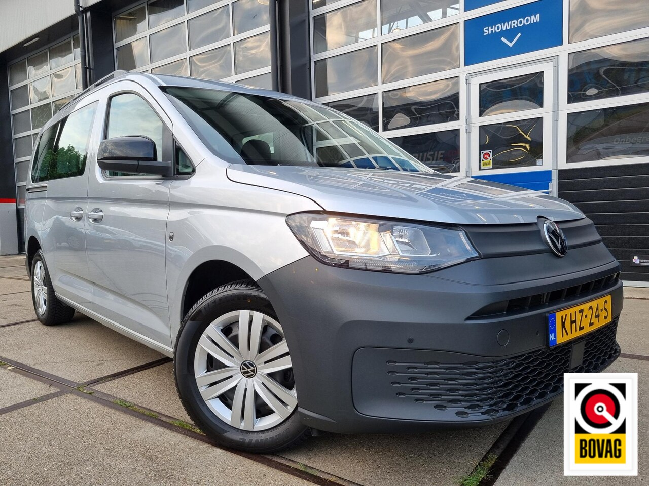 Volkswagen Caddy Maxi - 1.5 TSI AIRCO ECC / ACC / PARKEERSENSOREN - AutoWereld.nl
