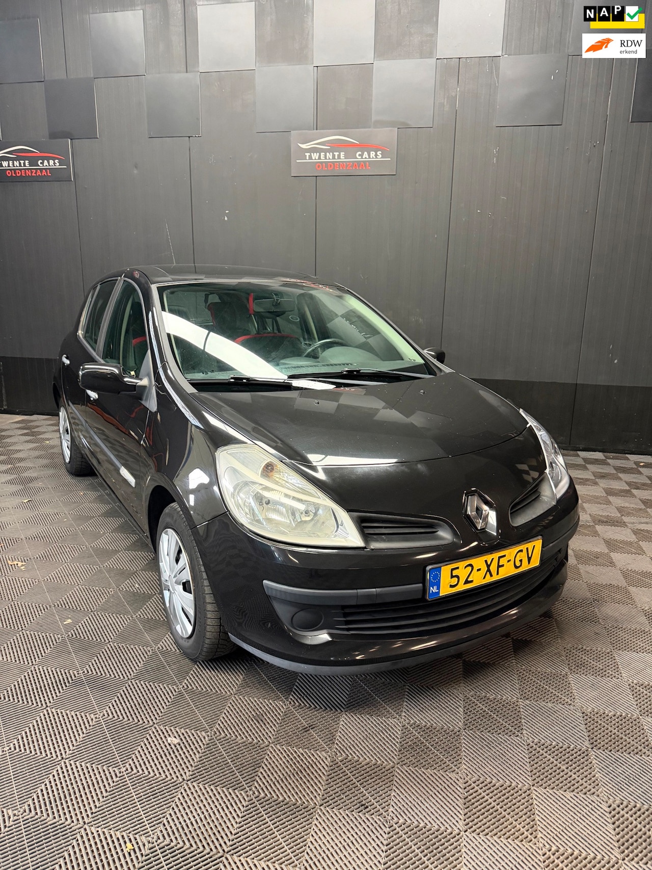 Renault Clio - 1.2-16V Rip Curl | Pano | Airco | Nieuwe APK | - AutoWereld.nl