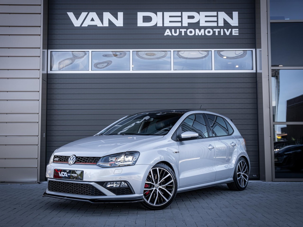 Volkswagen Polo - 1.8 TSI GTI - Concoursstaat - Compleet! - AutoWereld.nl