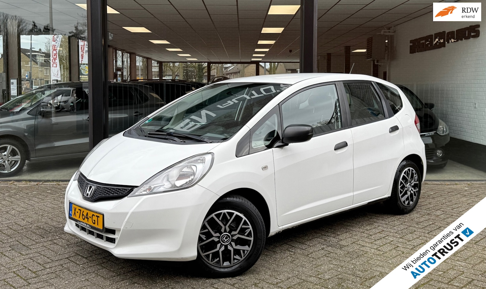 Honda Jazz - 1.2 S 90pk AIRCO | ELEKTR PACK | NIEUW APK - AutoWereld.nl