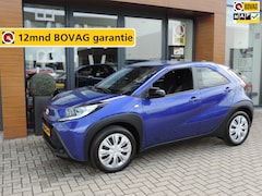 Toyota Aygo X - 1.0 VVT-i S-CVT Play AUTOMAAT 17.000km | CarPlay | Airco | Camera | Bluetooth | Cruise con