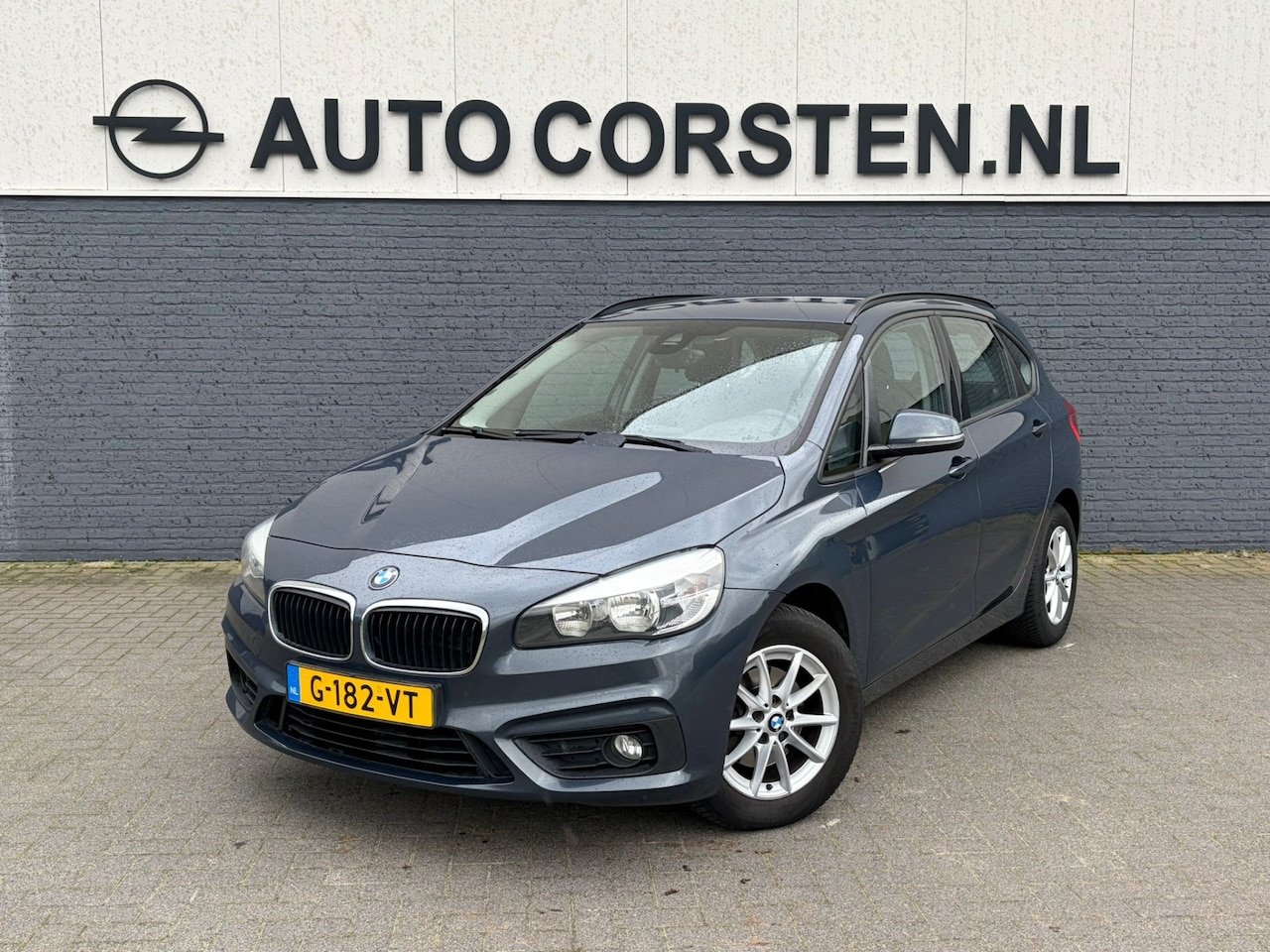 BMW 2-serie Active Tourer - 218D 136PK Trekhaak Navi Ecc Cruise Control Pdc Executive Lmv Isofix Bluetooth Elek.Achter - AutoWereld.nl