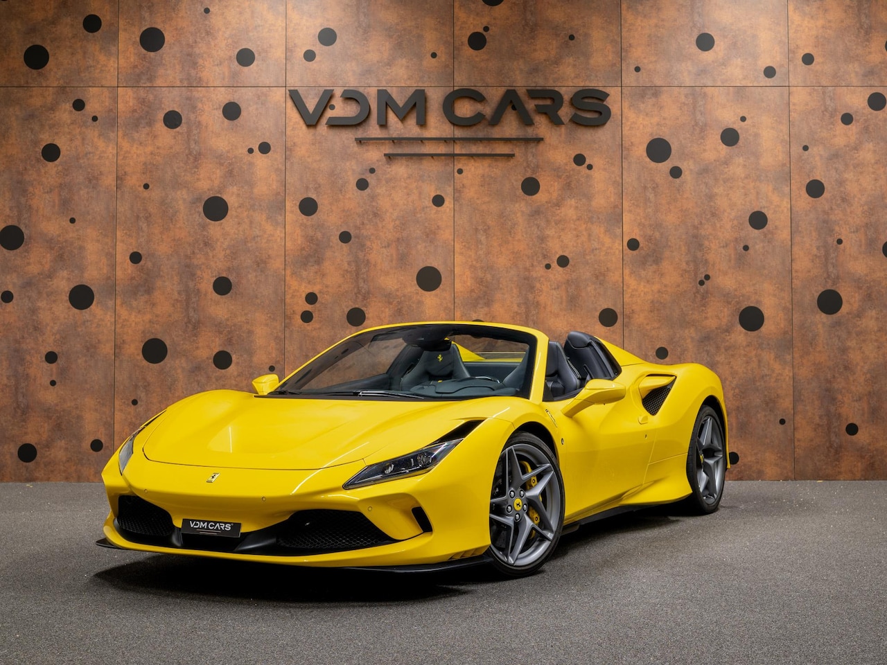 Ferrari F8 Spider - 3.9 V8 HELE | Lift | Carbon | Racing Seats | Camera | - AutoWereld.nl
