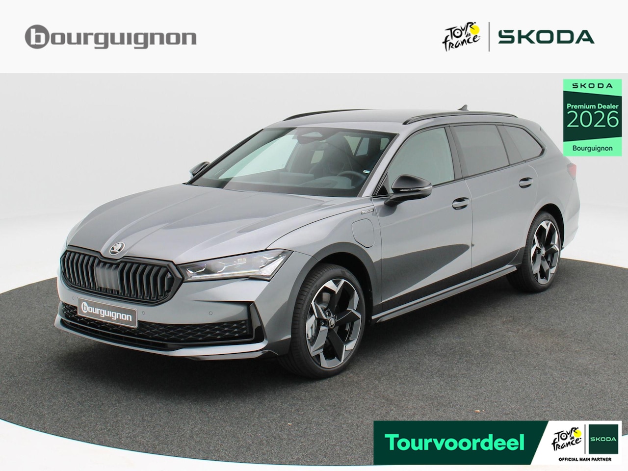 Skoda Superb Combi - Sportline Business 1.5 TSI PHEV 204 PK | Trekhaak | Head-up display | Canton audio | Adapt - AutoWereld.nl