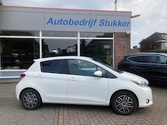 Toyota Yaris - 1.0 VVT-i Aspiration Cruise Navi Trekhaak Airco