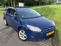 Ford Focus - 1.0 EcoBoost / AIRCO / TREKHAAK / CRUISE / 102DKM