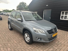 Volkswagen Tiguan - 1.4 TSI ComfortenDesign 4Motion