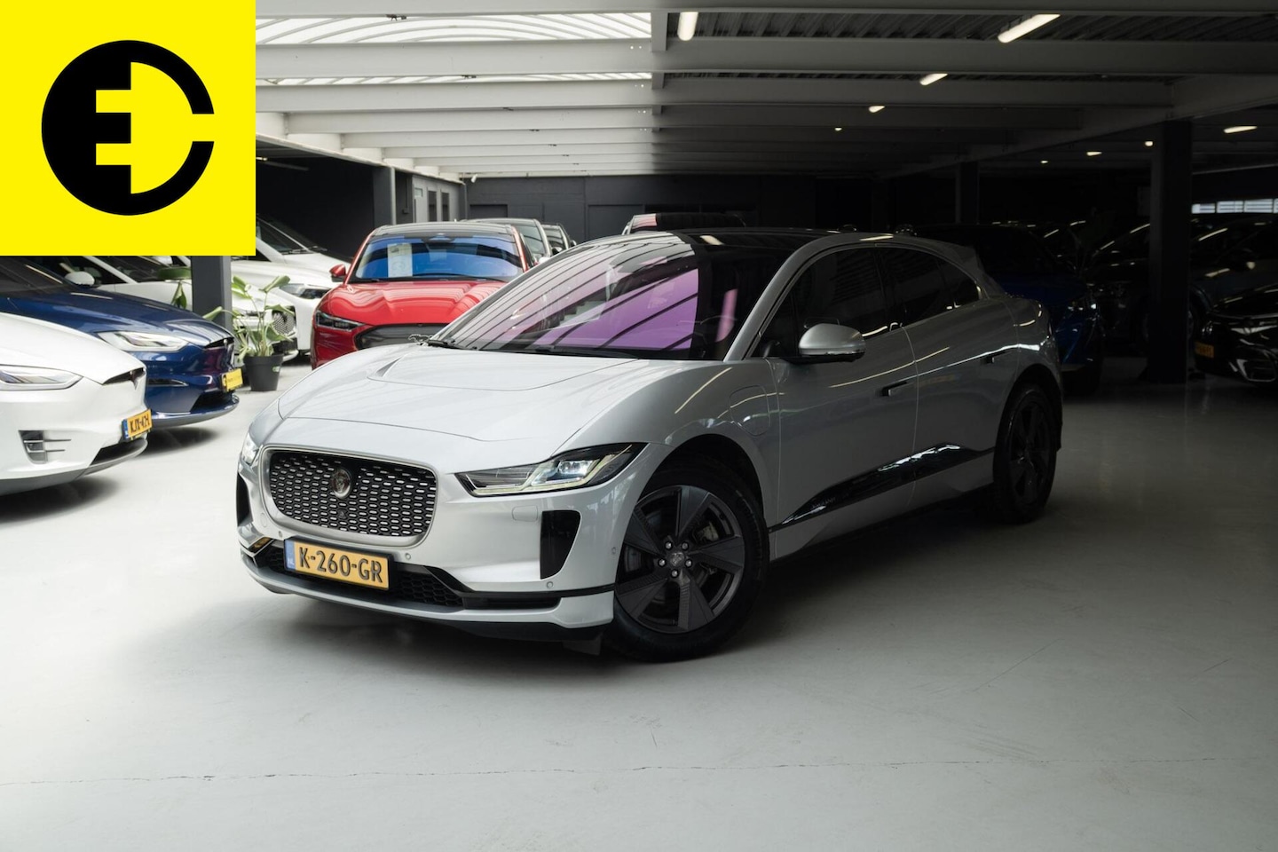 Jaguar I-PACE - EV320 S Business Pack 90 kWh | 89,6% SOH | Meridian audio | Stuurverwarming - AutoWereld.nl