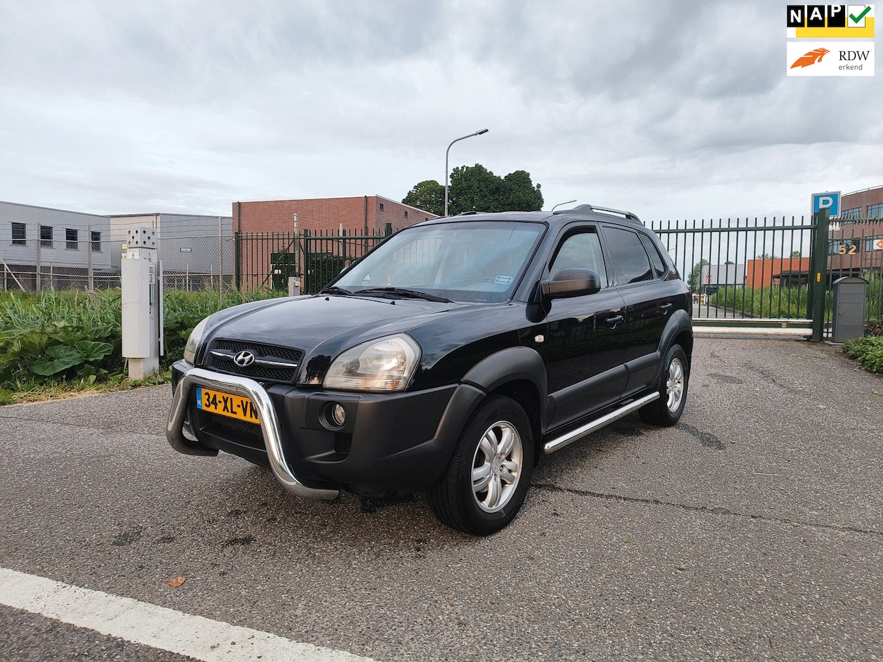 Hyundai Tucson - 2.0i Active Joy Airco! Nap!!! - AutoWereld.nl