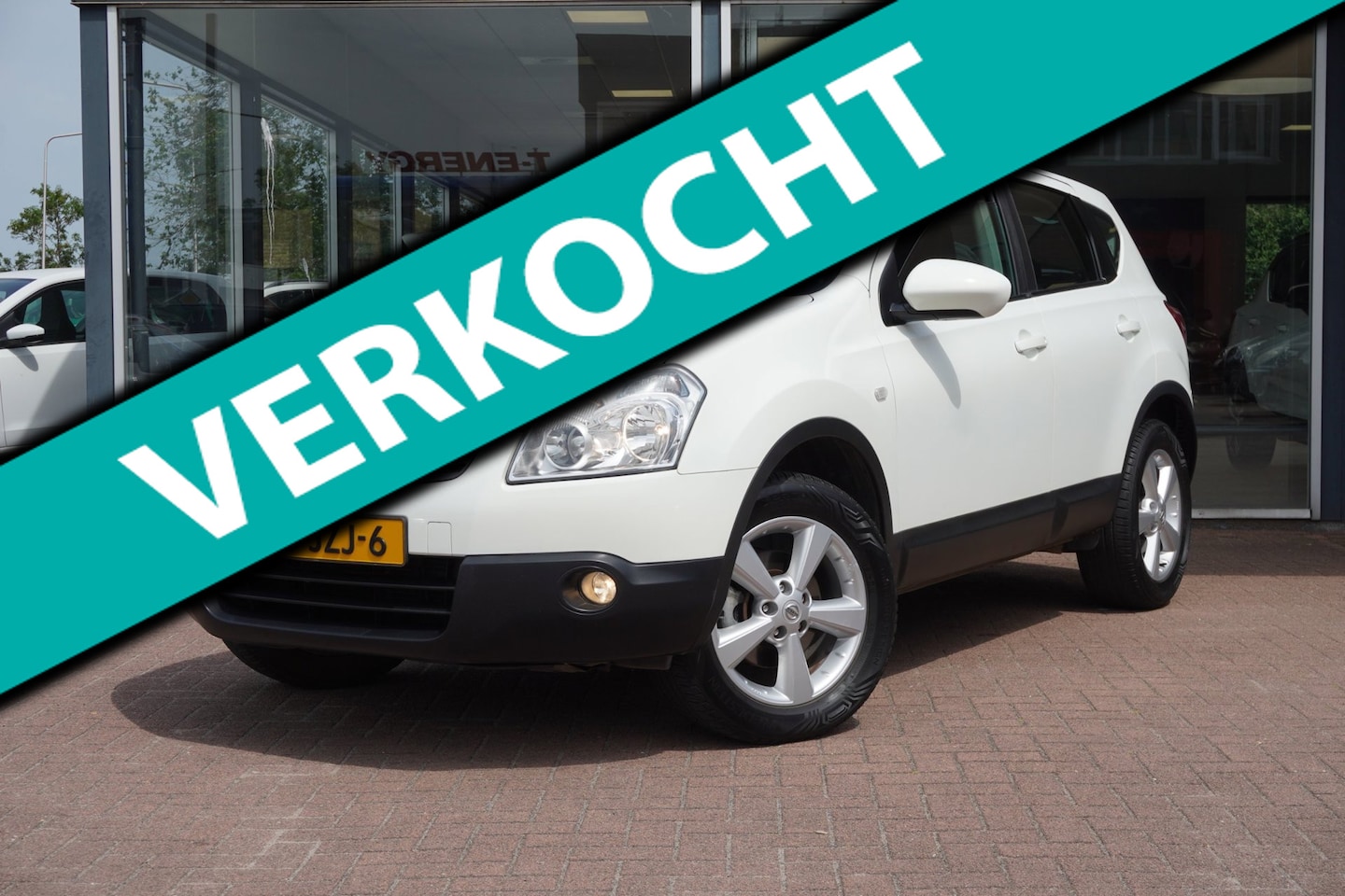 Nissan Qashqai - 2.0 Acenta Automaat | Airco | Elek. pakket | Vol opties | LM velgen | Inruil mogelijk - AutoWereld.nl