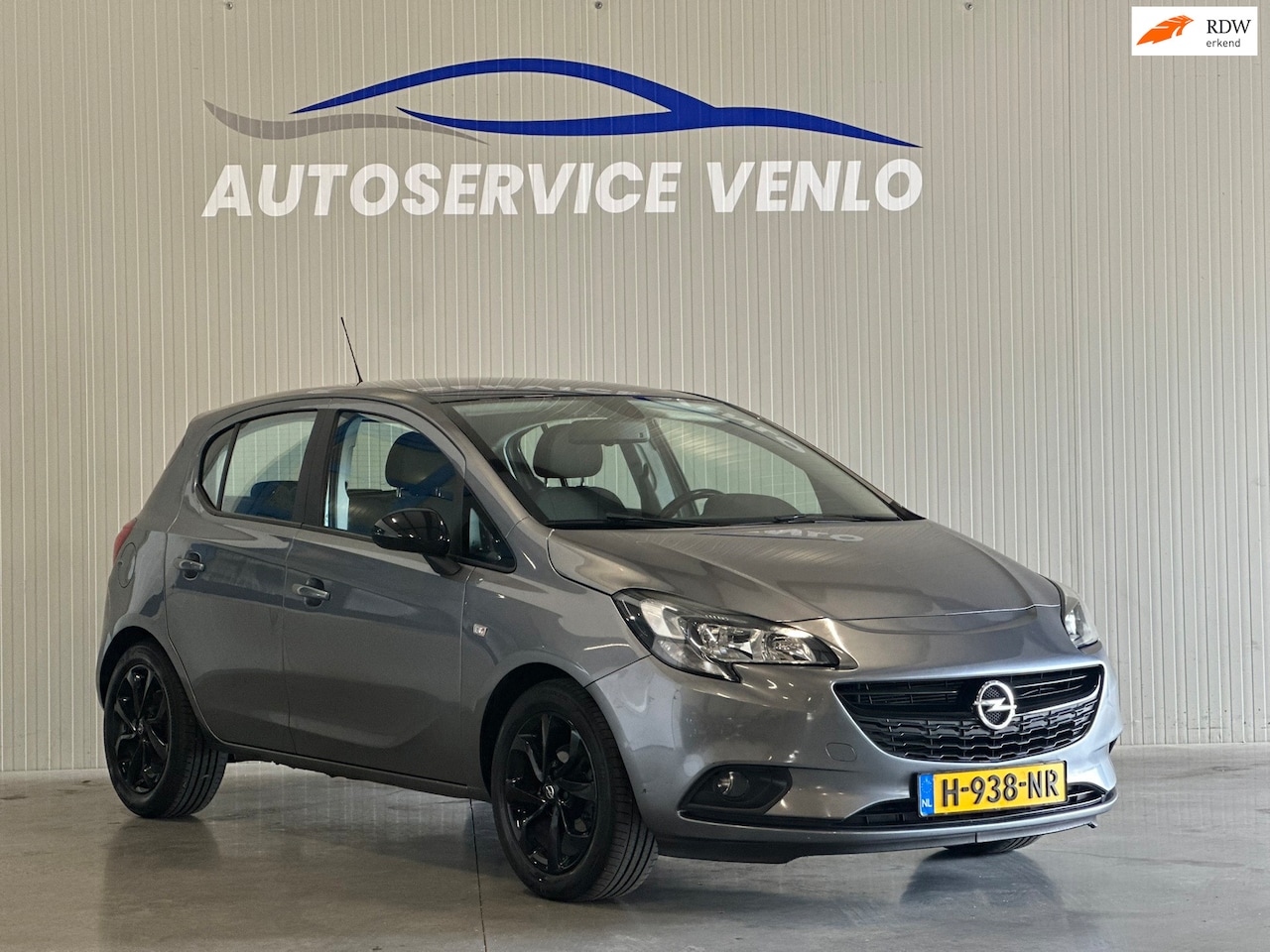 Opel Corsa - 1.4 120 Jaar Edition Special| Carplay | Camera | 2019 - AutoWereld.nl