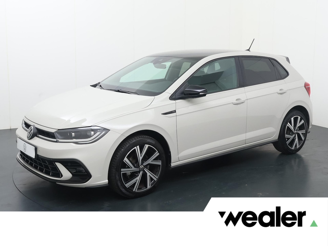 Volkswagen Polo - 1.0 TSI R-Line | 115 PK | Automaat | IQ.LIGHT matrix LED koplampen | Achteruitrijcamera | - AutoWereld.nl