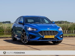 Ford Focus - 1.0 EcoBoost Hybrid ST Line X Business Winterpack LED Sportstoelen