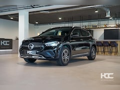 Mercedes-Benz GLA-Klasse - 200 Luxury | NL auto | Leder | Camera | Sfeer | Widescreen
