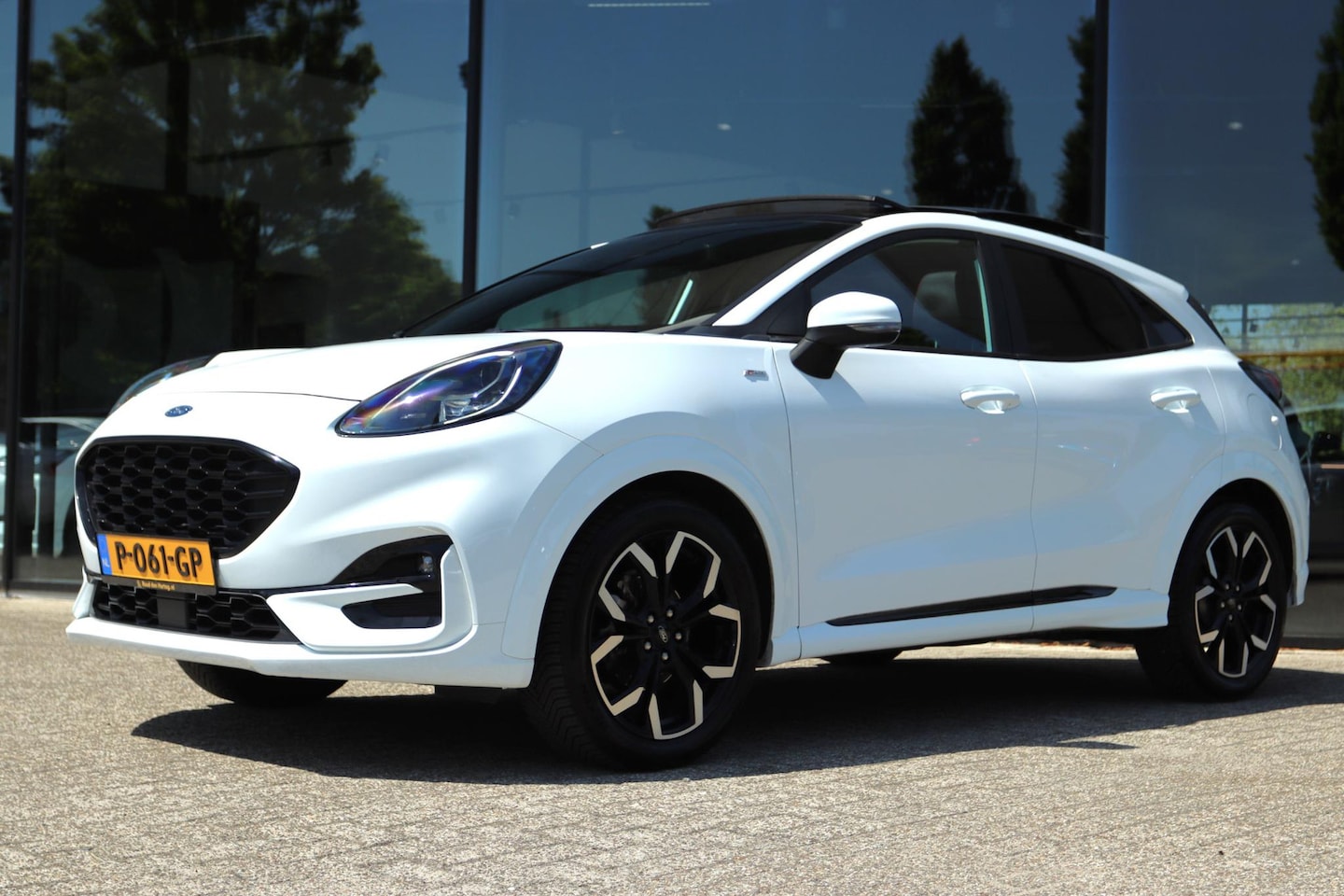 Ford Puma - 1.0 ECOBOOST ST-LINE X AUT. | PANO | CARPLAY | WINTERPACK | B&O | NAVI | PDC - AutoWereld.nl