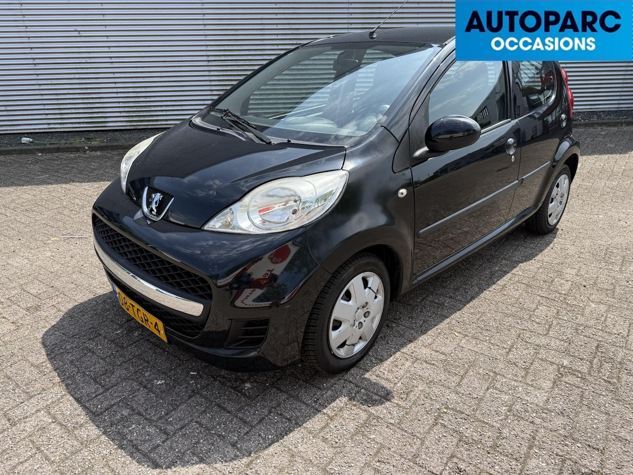 Peugeot 107 - 1.0-12V XS 1.0-12V XS , 111.168 KM, 5 DRS, AIRCO, BOEKJES, KEURIG ONDERHOUDEN, GOED RIJDENDE 107 MET - AutoWereld.nl